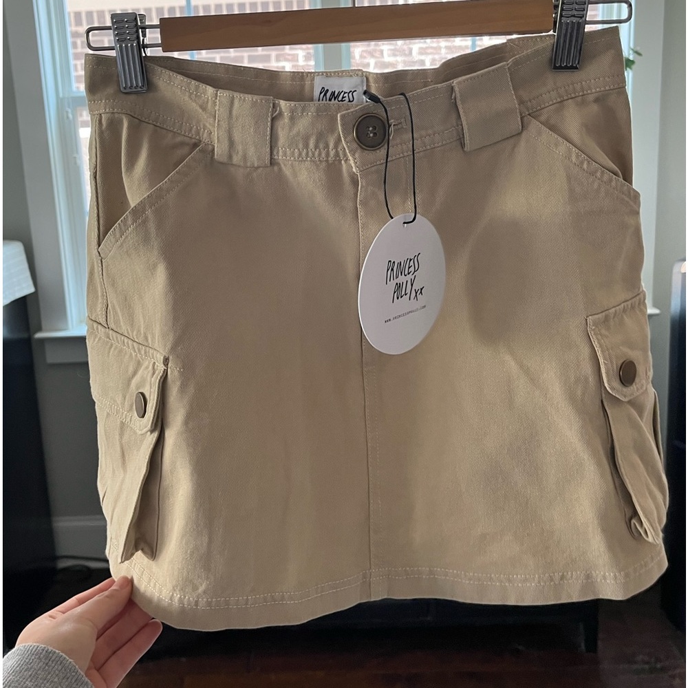 Khaki skirt